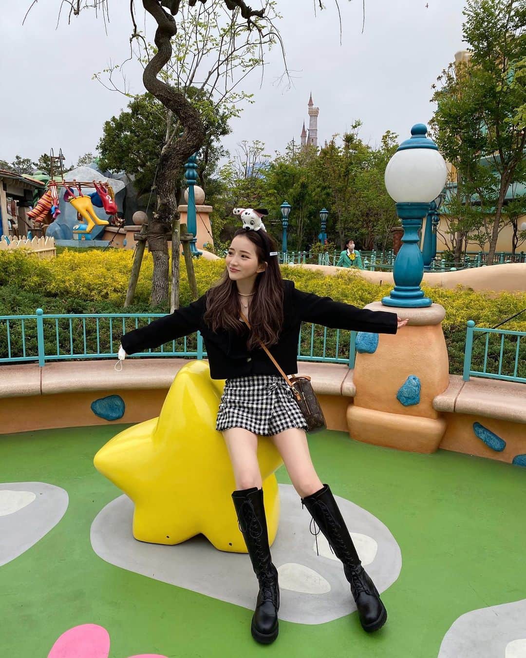 南りほのインスタグラム：「⭐️⭐️⭐️」