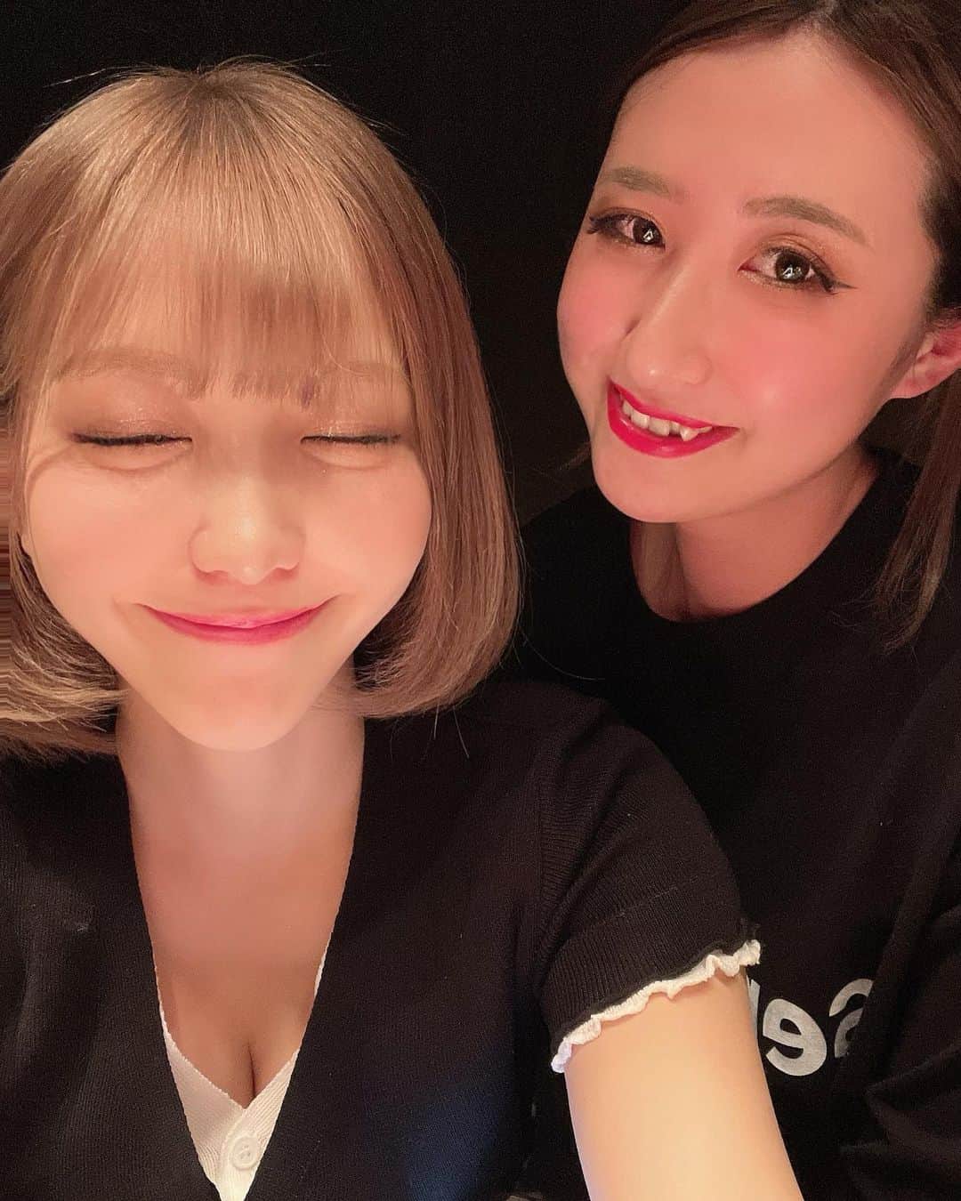 COCOさんのインスタグラム写真 - (COCOInstagram)「うしごろエス🥩 行ってきました☺️♡♡ @ushigoro_yakiniku   全席完全個室で 美味しいお肉が次々出てきた🍴 もちろんご飯はお代わりしました🥰  久しぶりのふみかさんとのご飯 ( @aburi_ebimayo ) 楽しかったです😚うふふ  #うしごろ #うしごろエス #ushigoros #ushigoro」4月17日 15時20分 - coco_coco000
