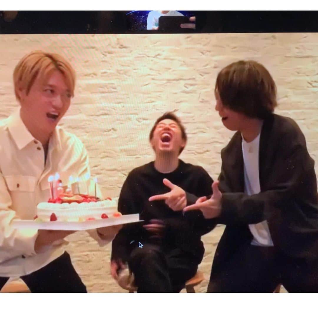 Ryota さんのインスタグラム写真 - (Ryota Instagram)「森ちゃん誕生日おめでとう！🎂✨ 毎年このタイミングで見たくなる写真があるので今年も載せときます...😂」4月17日 16時54分 - ryota_0809