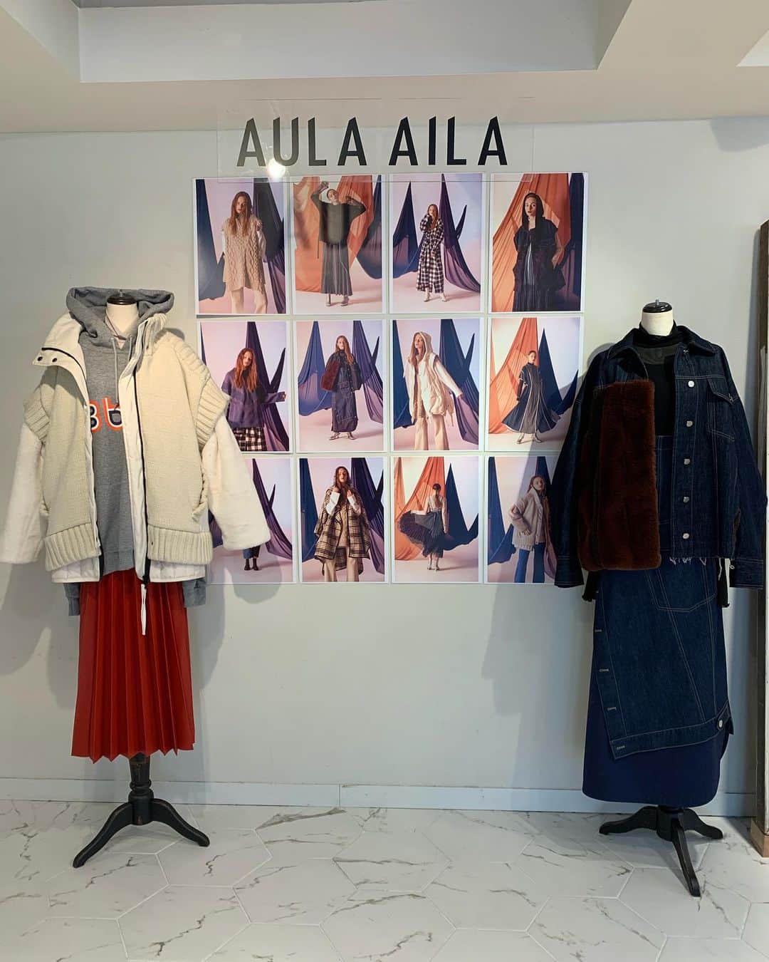 久松郁実のインスタグラム：「AULA AILA 展示会⛄️﻿ ﻿ どのシーズンも本当に可愛い‼︎﻿ 左側のアウター頼みました‼︎﻿ ﻿ #aulaaila」