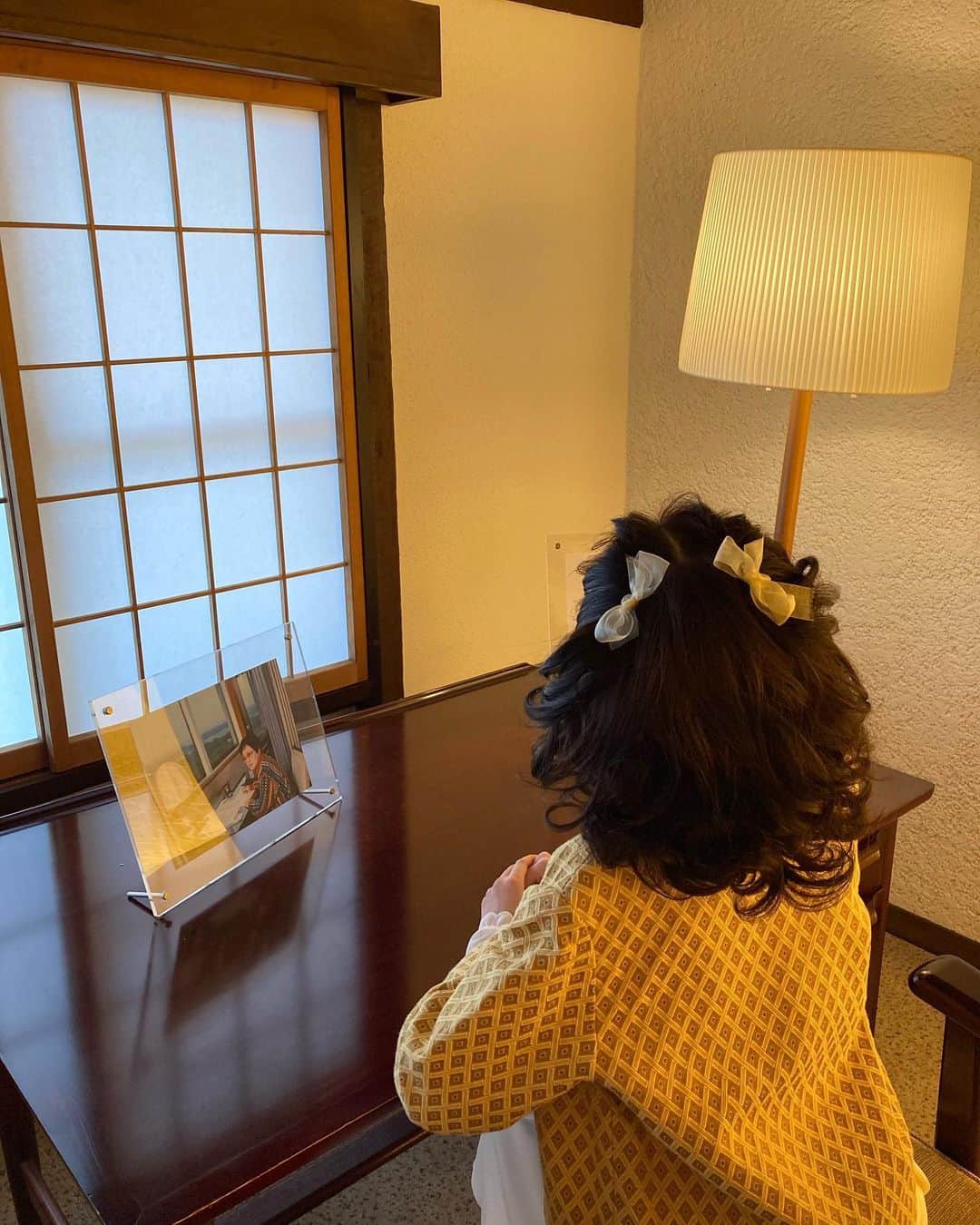 福本莉子さんのインスタグラム写真 - (福本莉子Instagram)「﻿ 連続ドラマW「華麗なる一族」第一話﻿ 明日22:00〜放送スタートです！﻿ 初回放送無料なので是非💐﻿ ﻿ #華麗なる一族﻿ #wowow」4月17日 18時47分 - riko_fukumoto_