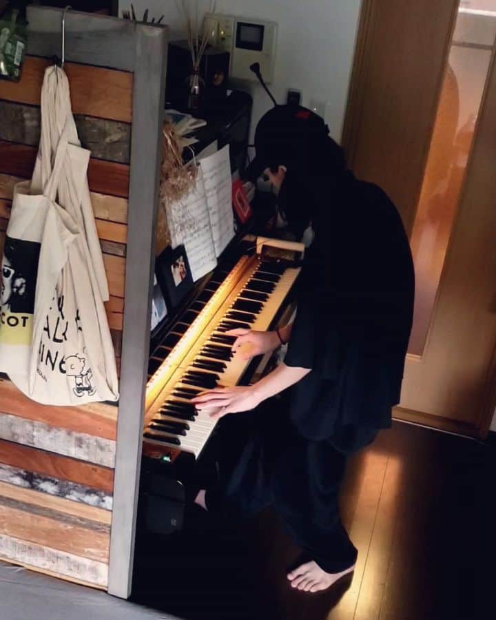 大久保裕太のインスタグラム：「#piano#pianoman#okbpiano#instapiano#goodnight」