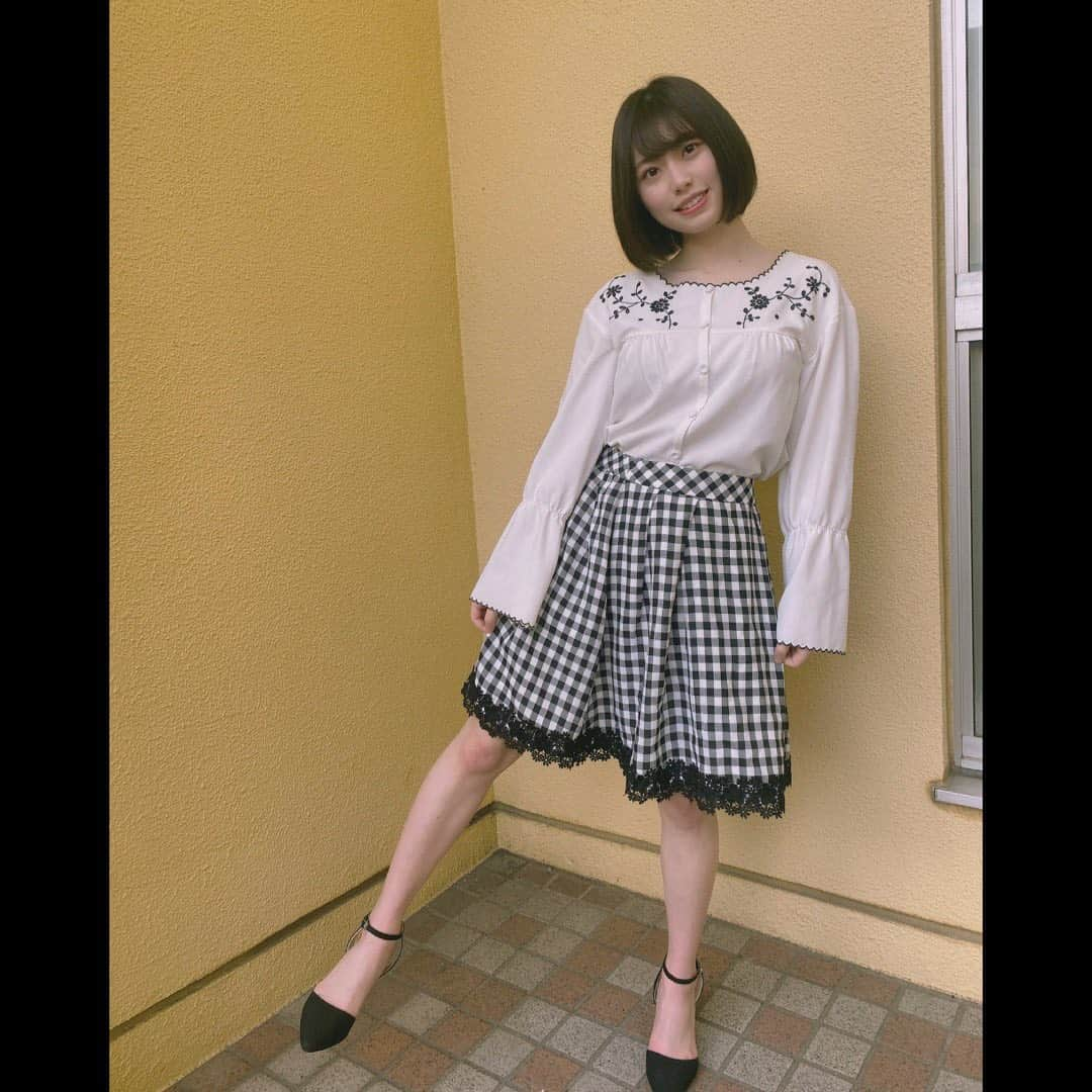 星名あゆみさんのインスタグラム写真 - (星名あゆみInstagram)「☁️🟡☁️🟡﻿ ﻿ ﻿ ﻿ ﻿   #tittyandco #ロディスポット  #フィルム風  #followｍe #selfie #me #photography #photooftheday #fff #ootd #데일리 #셀스타그램 #被写体 #写真 #ボブ #tiktok ﻿#as_archive #fff #古着 #fint #japanesegirl」4月17日 21時52分 - hoshina_ayumi