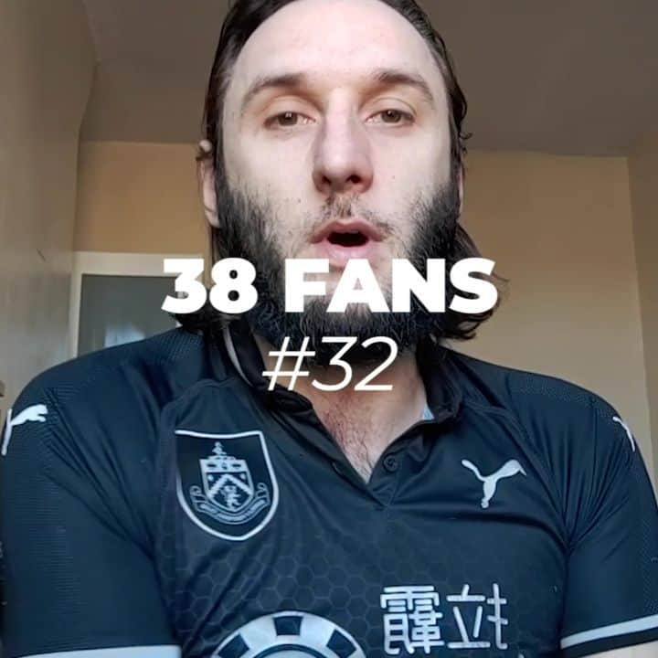 のインスタグラム：「You definitely picked the right game to be your first one at Old Trafford, Rory! Playing in that stadium is always something special and I'll always be proud that one of my favourite memories came there. #38Fans #UTC」