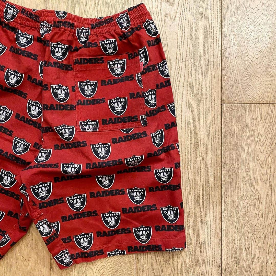 fools_judge_streetさんのインスタグラム写真 - (fools_judge_streetInstagram)「SUPREME. 19SS NFL/Raiders/'47 Twill Short.  ※その他ご不明点は店頭または、 DMまでお問い合わせください。  如有任何疑问，请在instagram上留言。 欢迎浏览我们的网上商店以及光临我们在原宿的实体店。  For inquiries, please message us on instagram. Please confirm our online store. Thank you.  #supreme」4月18日 14時58分 - fools_judge_street