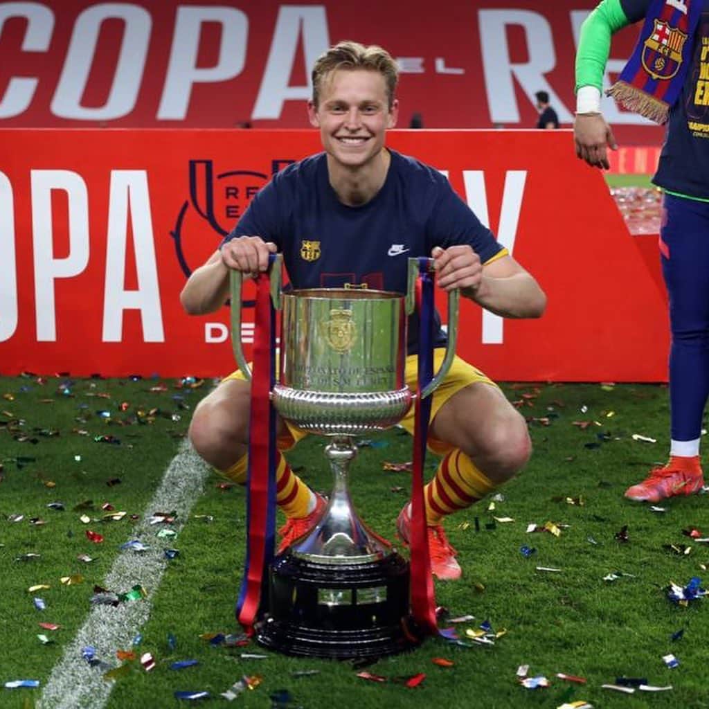 のインスタグラム：「CAMPEONES 🏆🏆🏆🏆🏆🏆🏆」