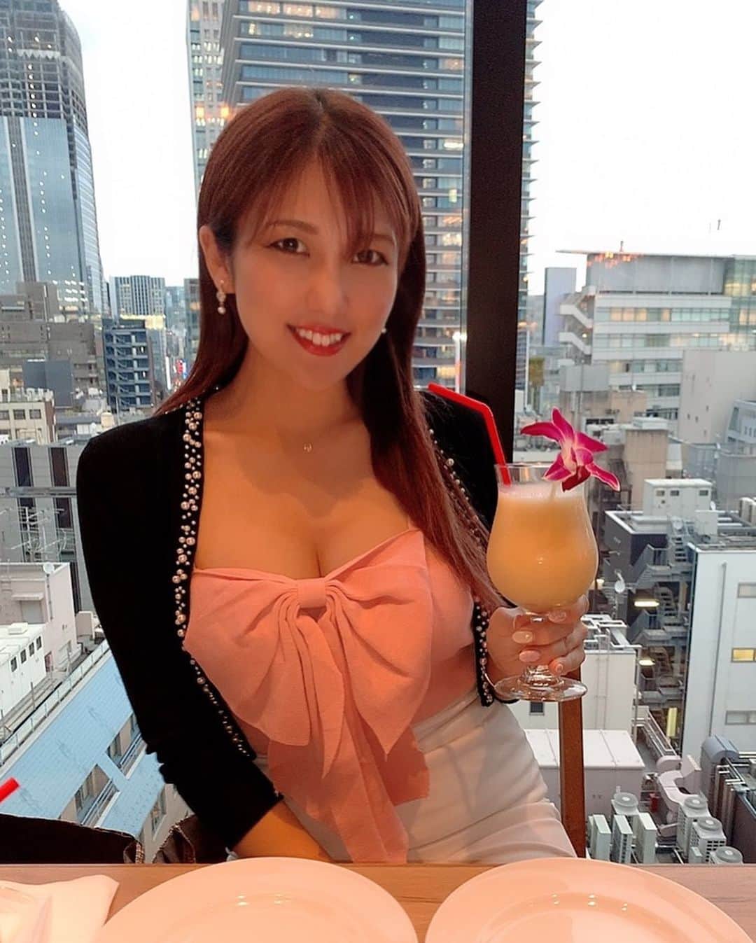 神谷麻美さんのインスタグラム写真 - (神谷麻美Instagram)「#お花 ちゃん💗🌸💗🌺💗✨」4月18日 12時34分 - asamice428