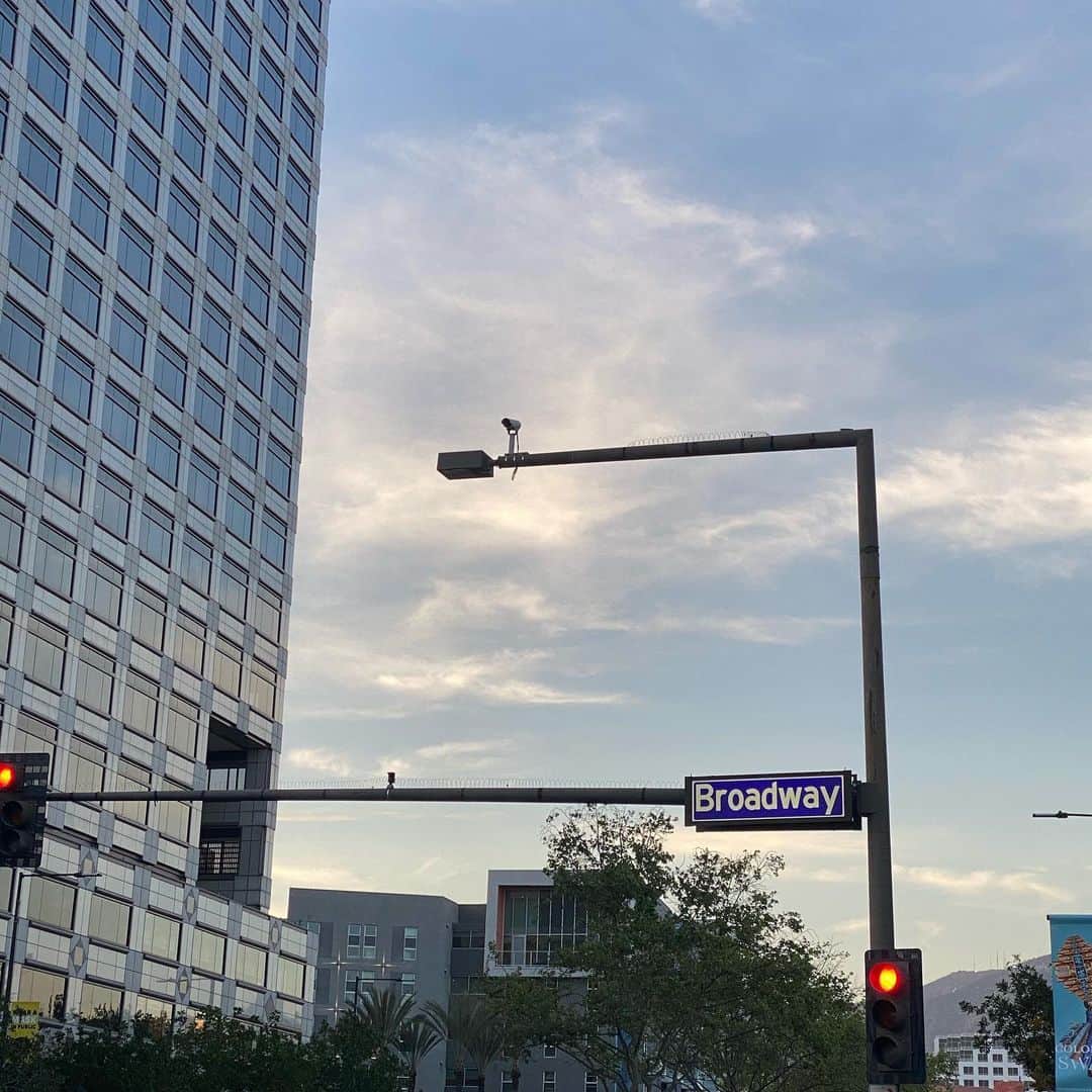 武部柚那のインスタグラム：「I'm in LA🌞  隔離も終え、ひたすらレッスンや自分と向き合う日々!!!!! 頑張ります!🔥」