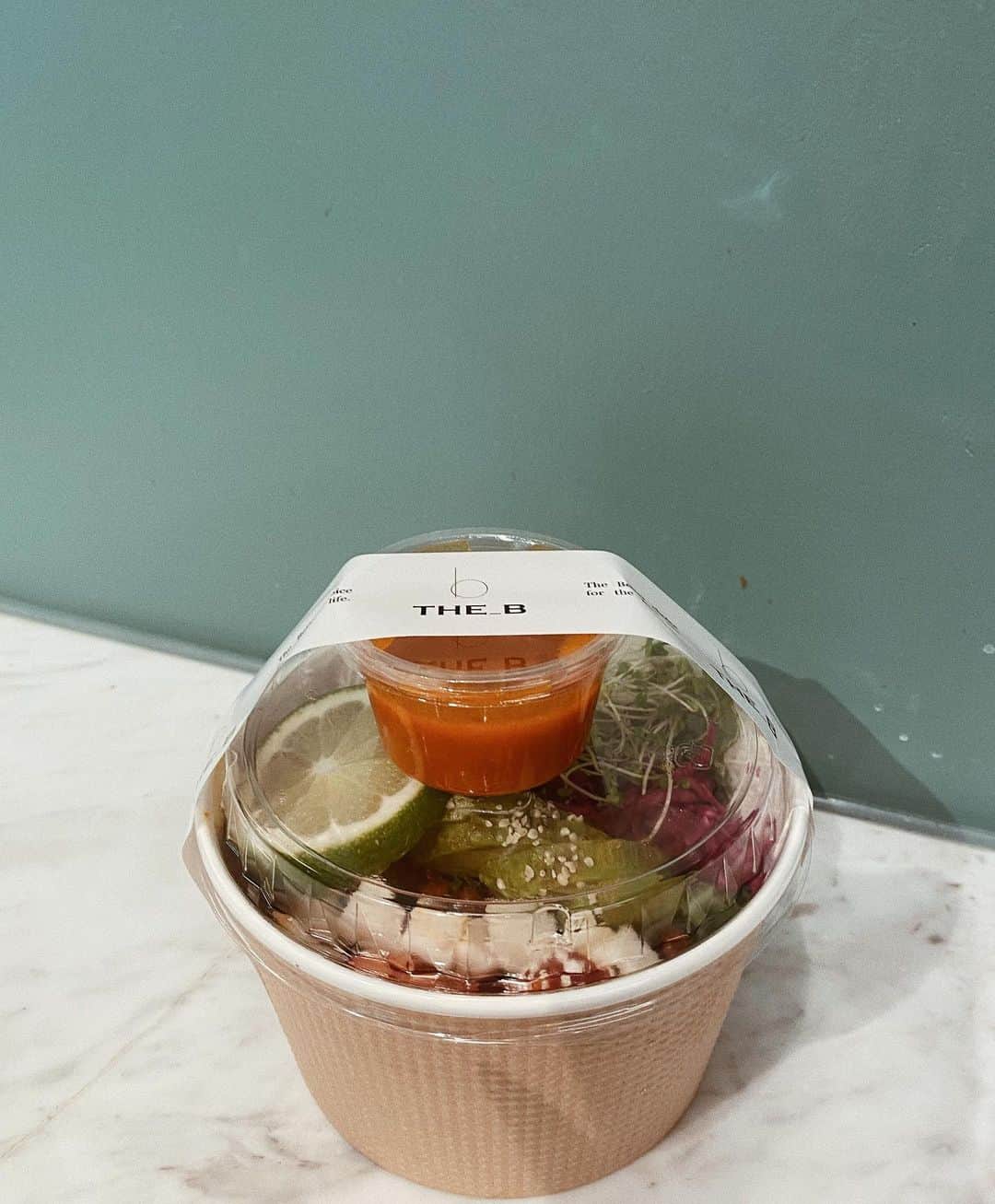 桃衣香帆のグルメインスタ