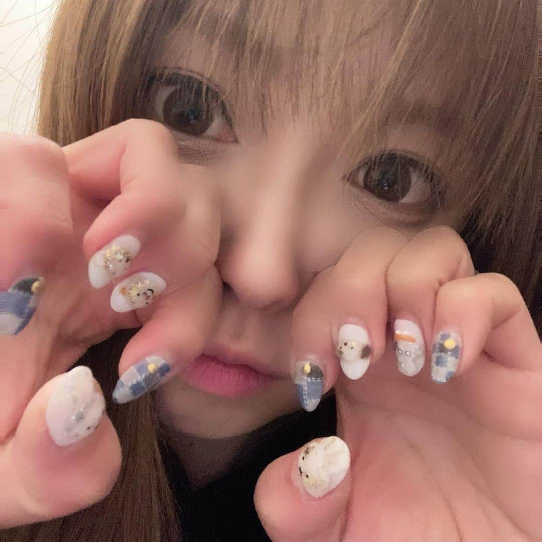 瀬名あゆむさんのインスタグラム写真 - (瀬名あゆむInstagram)「ネイル♡ かれこれまた新しくする時期になってからのお披露目になっちゃった笑  マイブームのミッフィーちゃんよん♡  #ミッフィーネイル #ミッフィー  #newnail #ジェルネイル #ジェルネイルデザイン #マットネイル #デニムネイル #マイブーム」4月18日 21時06分 - sena_ayumu