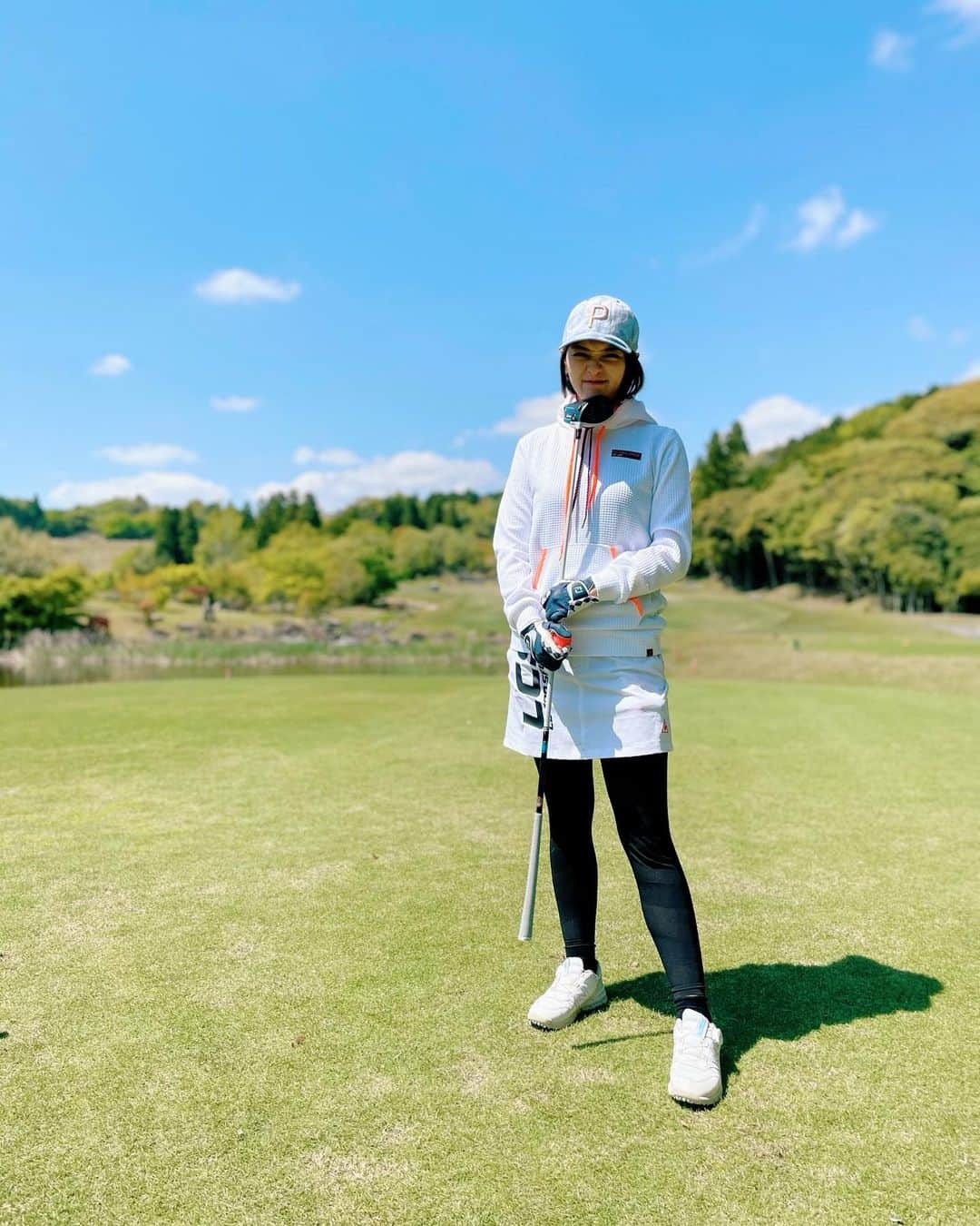 水崎綾女さんのインスタグラム写真 - (水崎綾女Instagram)「Golf...10回目のコース⛳️ 🏌️‍♀️  @newbalancegolf_japan  @lecoqsportif_japan  @lecoqgolf_jp  #golf #ゴルフ #⛳️ #🏌️‍♀️ #ニューバランスゴルフ #ルコックゴルフ #ゴルフウェア」4月18日 21時43分 - misakiayame