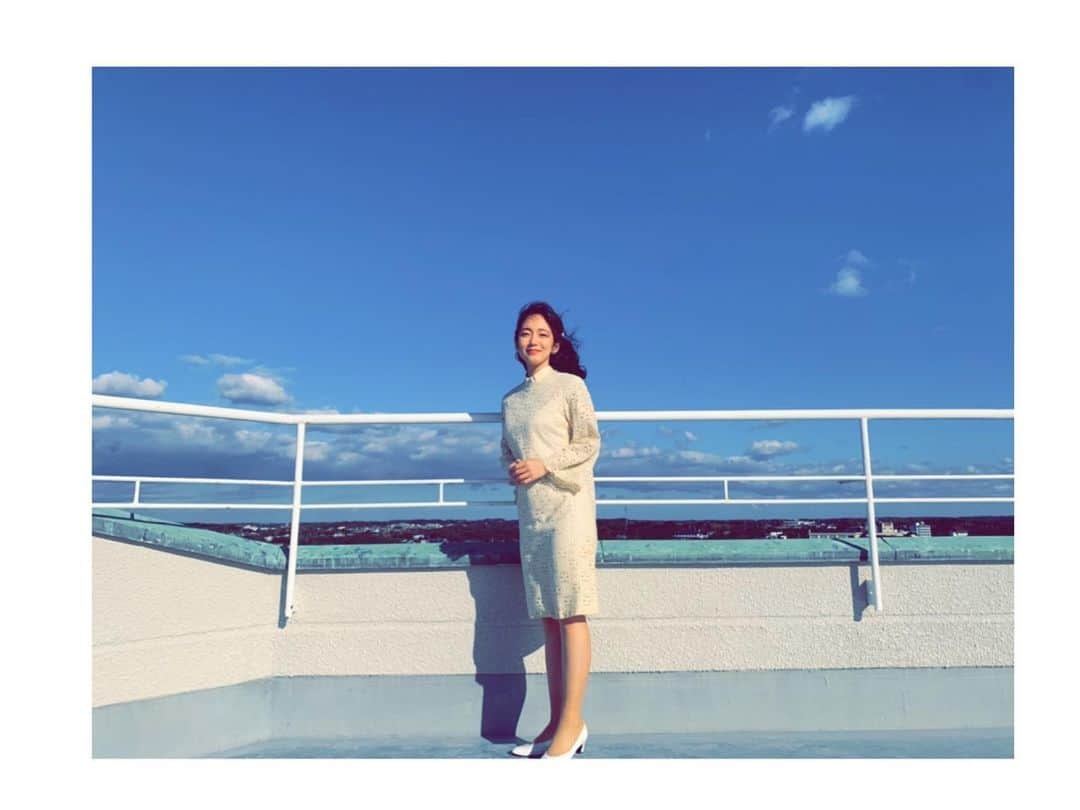 吉岡里帆さんのインスタグラム写真 - (吉岡里帆Instagram)「山崎豊子原作「華麗なる一族」  万俵銀平の元に嫁いでいき、閨閥結婚の犠牲となっていく安田万樹子役です。よろしくお願いします。  ヘアメイク、スタイリング、美術等、当時の雰囲気の再現度が高いのでそういう部分も楽しんで頂けたら。 激動の時代…  #ドラマ #華麗なる一族」4月18日 21時56分 - riho_yoshioka