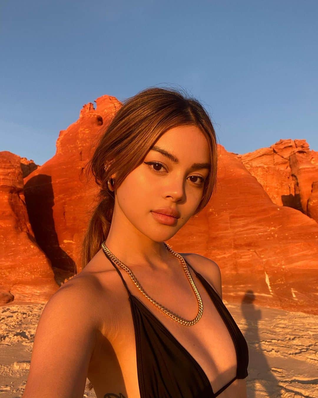 リリーマイマックのインスタグラム：「Doing good, doing better 😤」