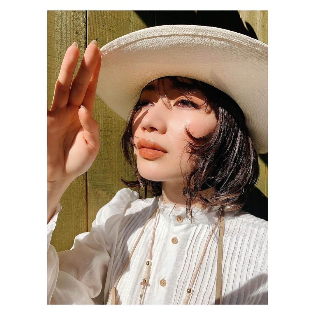 山本ソニアのインスタグラム：「🐎👩🏻‍🌾🧡  乗馬したいなってここ1ヶ月ずーっと思ってます。  おすすめスポット募集中💌」