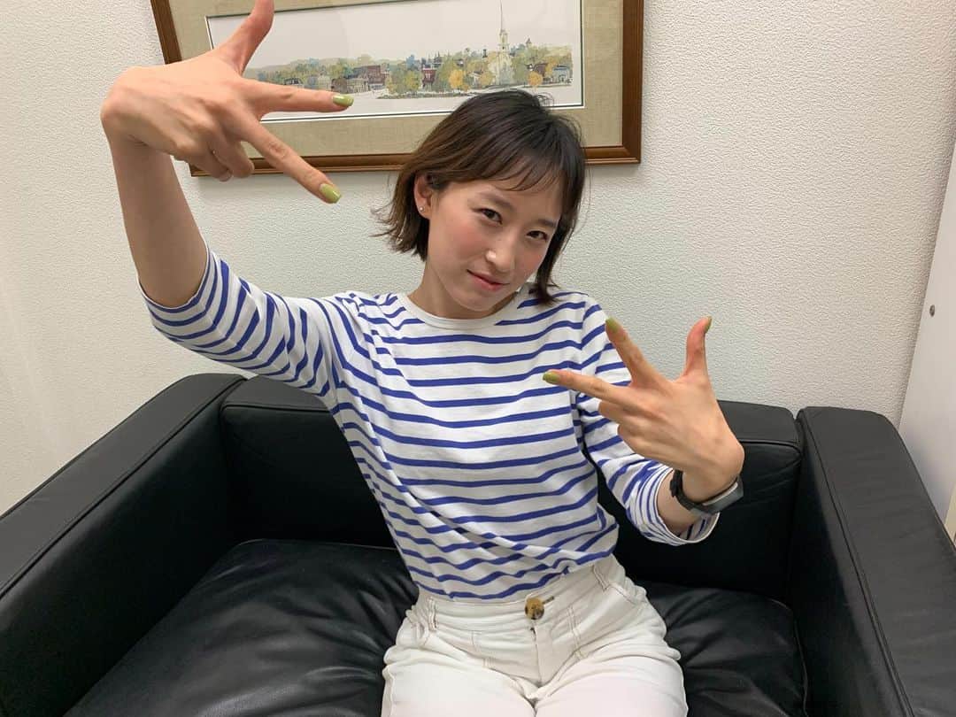 のインスタグラム：「5月15日(土)11時03分〜12時59分 テレビ東京 「ソレダメ！～あなたの常識は非常識！？～スペシャル」再放送します！  アレンジャーズ企画で2つの簡単レシピを紹介しています。 〇カリカリ餅茶漬け 〇大根ツナパスタ  チェックしちゃいなYO!!🤟  はい、すみません🙇‍♀️笑」