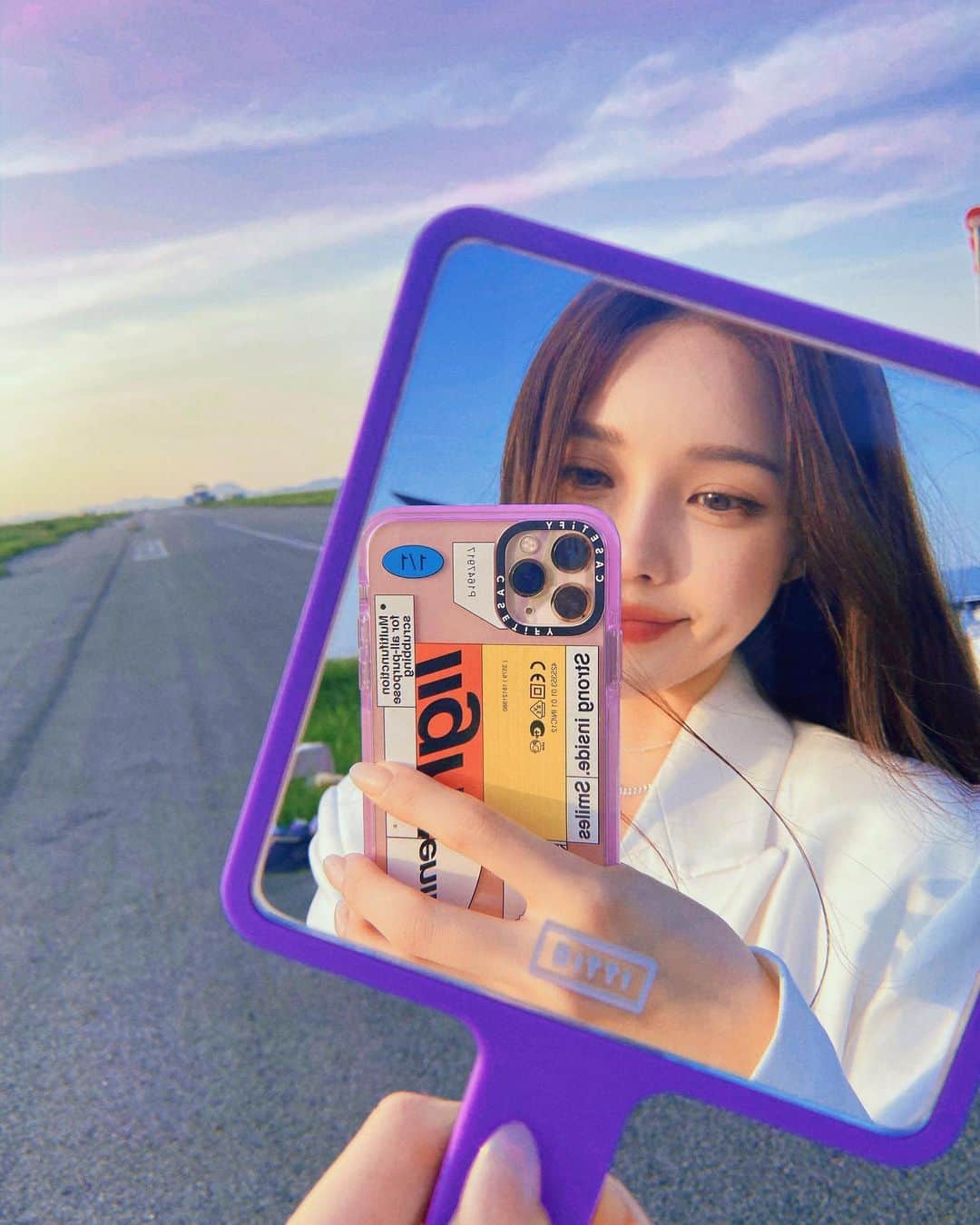ポニーのインスタグラム：「출장가는데 잠옷을 놓고 옴」