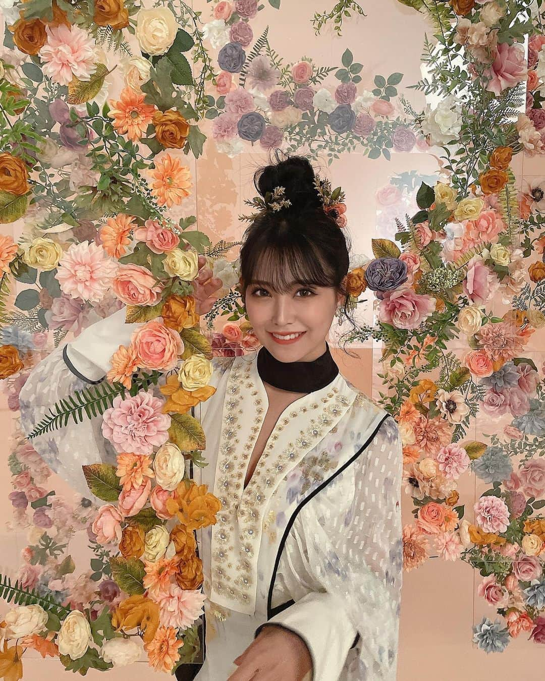 白間美瑠さんのインスタグラム写真 - (白間美瑠Instagram)「お団子したんだ🍡 めずらしいね！」5月15日 9時54分 - shiro36run