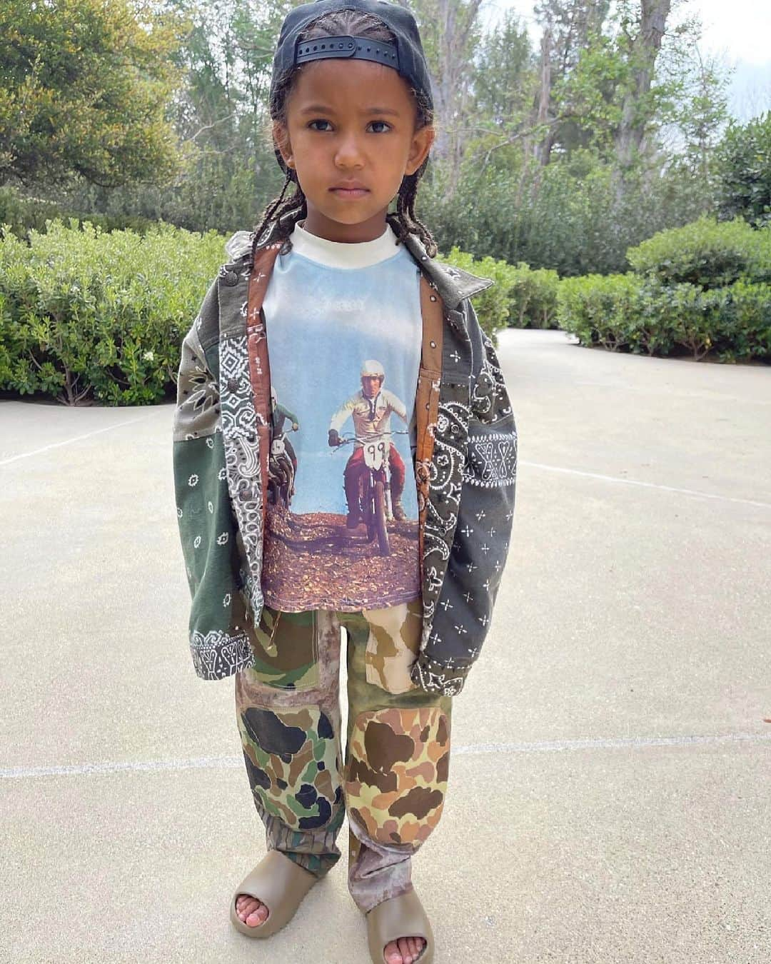 キム・カーダシアンさんのインスタグラム写真 - (キム・カーダシアンInstagram)「Freshest Kid alert 🚨」5月15日 1時10分 - kimkardashian