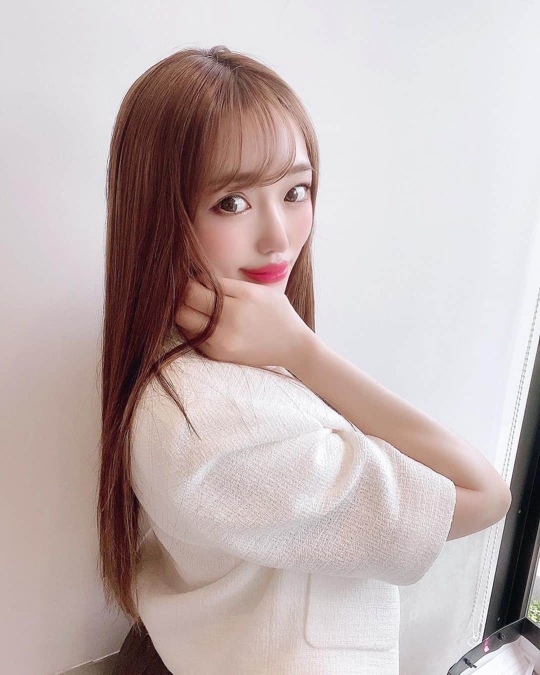 𝐒𝐀𝐘𝐀𝐊𝐀のインスタグラム：「いけたむさん @iketamu_style のトリートメントが神🥺🤍🤍  髪質で悩んでる女の子は是非行ってみてね✨  #インスタグラビア #グラビア #gravureidoll #cosplay #portrait #beauty #japanesegirl #日本的 #漂亮 #可爱 #大波 #寫真偶像 #셀카 #셀피 #코디 #스타일링 #집콕 #instagravure #sexy #sexyhot #pinupgirl #selfie #グラビアアイドル #トリートメント#美容室 #トリートメントでツヤツヤ #トリートメント専門店」