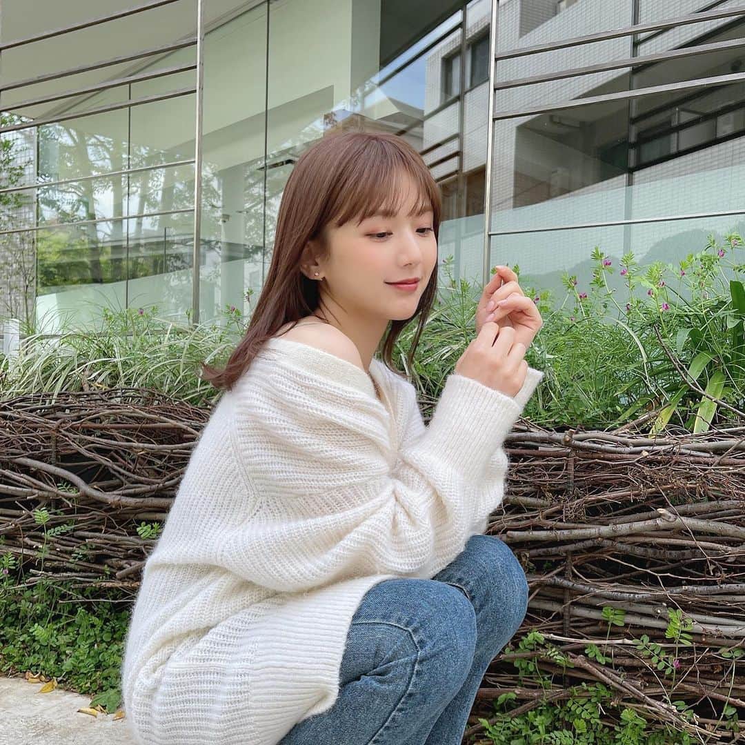 ひよんのインスタグラム：「🍃💓 ㅤㅤㅤㅤㅤㅤㅤㅤㅤㅤㅤㅤㅤ 気持ちいい天気🌈☺️ みんなはどんな土日を過ごすのー？😆 ひよんは撮影と夜ご飯食べに行く🍚 ㅤㅤㅤㅤㅤㅤㅤㅤㅤㅤㅤㅤ #ひよん」