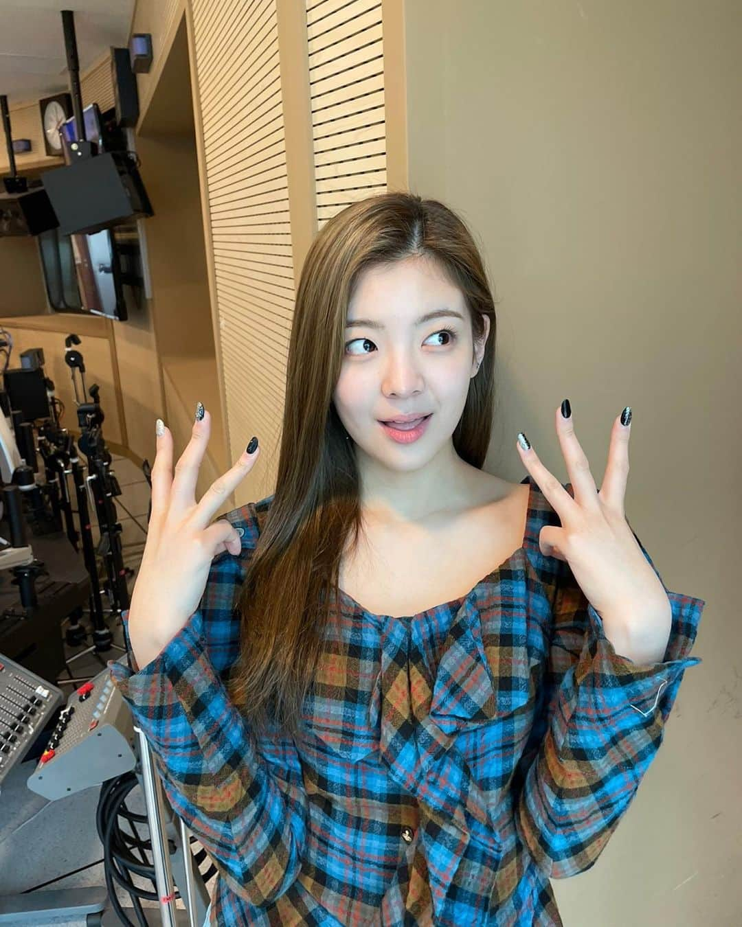 ITZYさんのインスタグラム写真 - (ITZYInstagram)「💙」5月15日 17時52分 - itzy.all.in.us