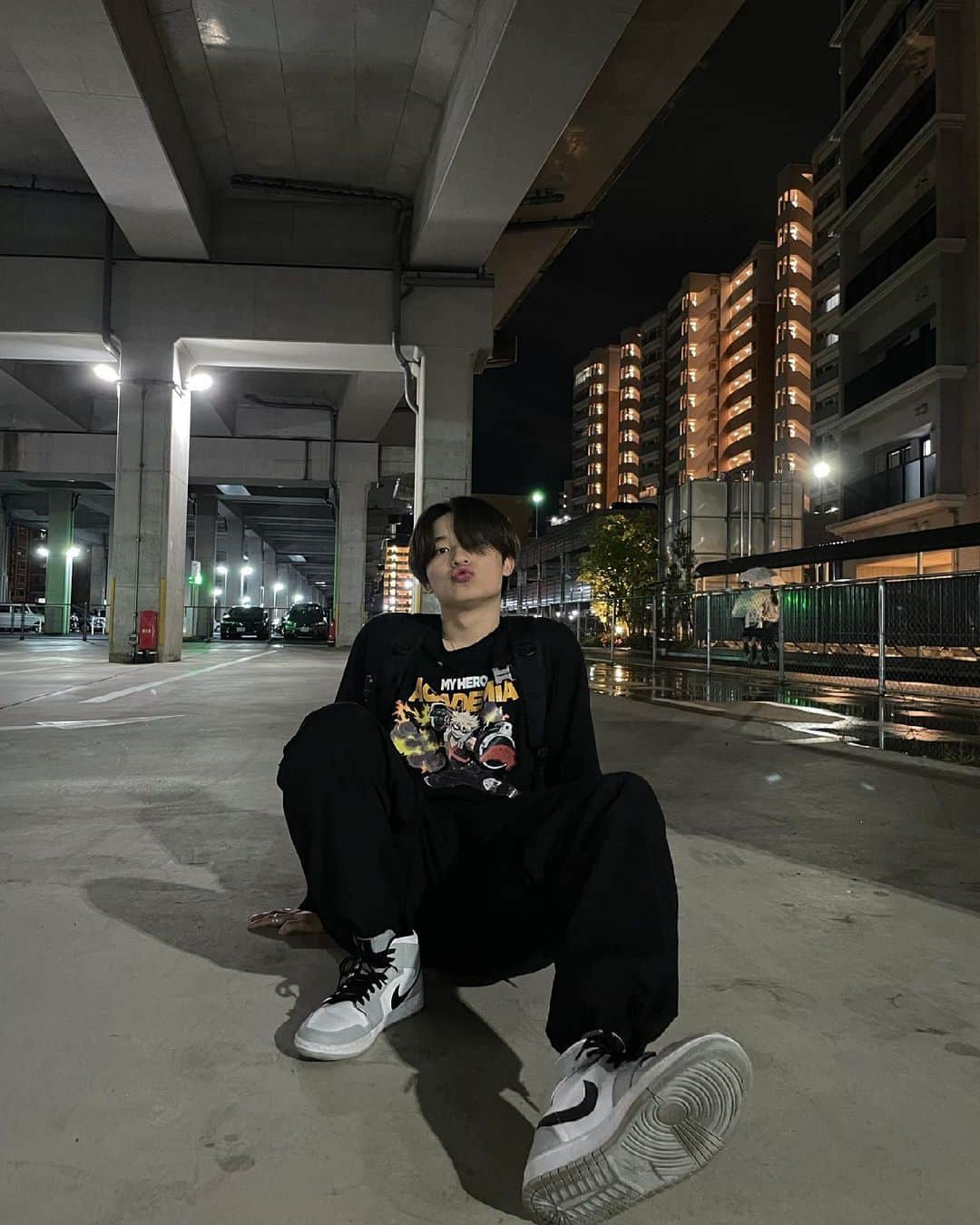 亮のインスタグラム：「榴弾砲着弾！！！」