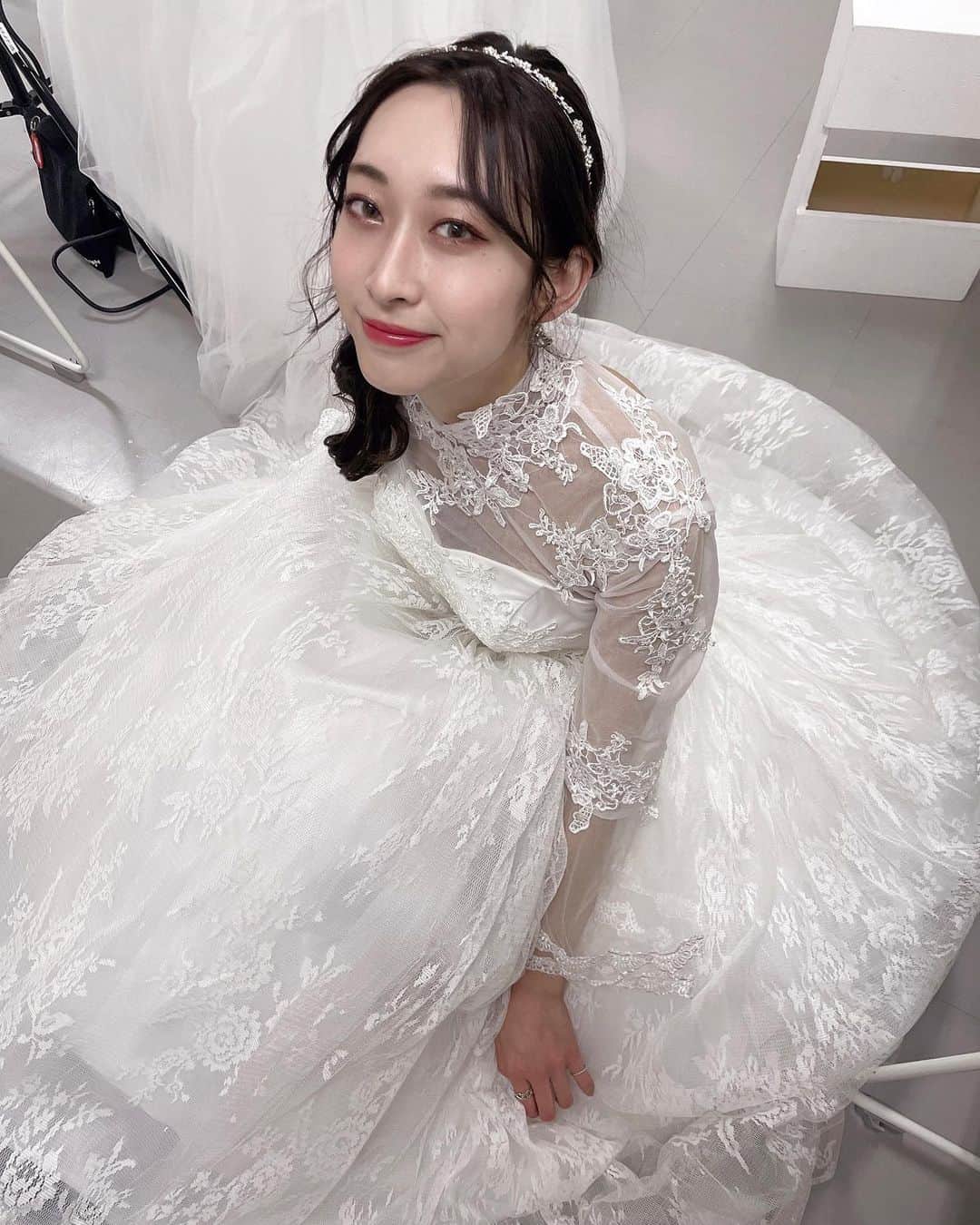 瀬名ひなののインスタグラム：「楽屋オフショット📸 明日も撮影わくわく🥰でも楽しみすぎて寝れない🙄笑笑」