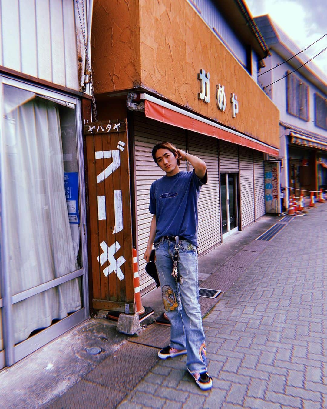 のインスタグラム：「90年代のペプシ公式Tシャツ👕 超イイ！vintageだから出せる色褪せ感！  #vintage#vintagefashion」