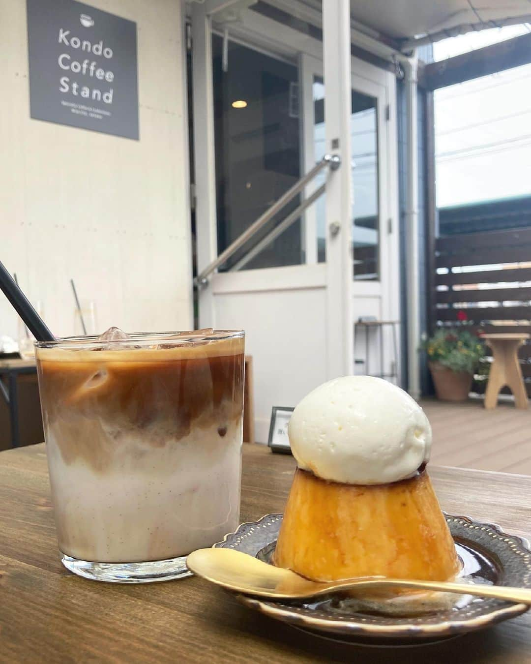 narumiのインスタグラム：「ㅤㅤㅤㅤㅤㅤㅤㅤㅤㅤㅤㅤㅤ ㅤㅤㅤㅤㅤㅤㅤㅤㅤㅤㅤㅤㅤ 🍮 カフェラテ、美味しかった フルーティーなお豆ですきっと ㅤㅤㅤㅤㅤㅤㅤㅤㅤㅤㅤㅤㅤ 埼玉県見の皆様、ぜひ 駐車場目の前じゃなくて、 10歩分くらい奥だから気をつけてね🚗 ㅤㅤㅤㅤㅤㅤㅤㅤㅤㅤㅤㅤㅤ #プリン #埼玉カフェ」