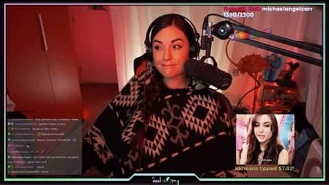 サーシャ・グレイのインスタグラム：「Thx for a great Saturday stream see u tomorrow ✌️」