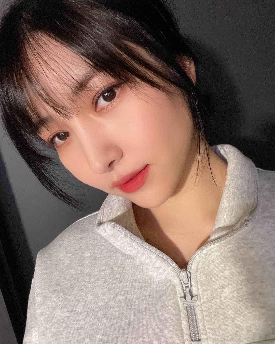 GFriendのインスタグラム：「#여자친구 #GFRIEND 💾 GFRIEND's #MEMORIA  #소원 #SOWON」