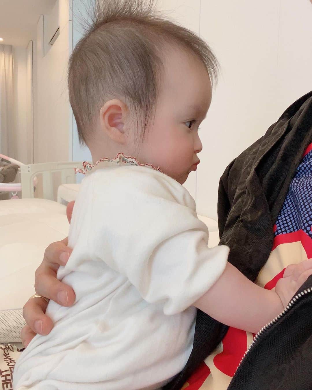アレクサンダーのインスタグラム：「くちびるがカワハギみたい❤️ 可愛いぞ」
