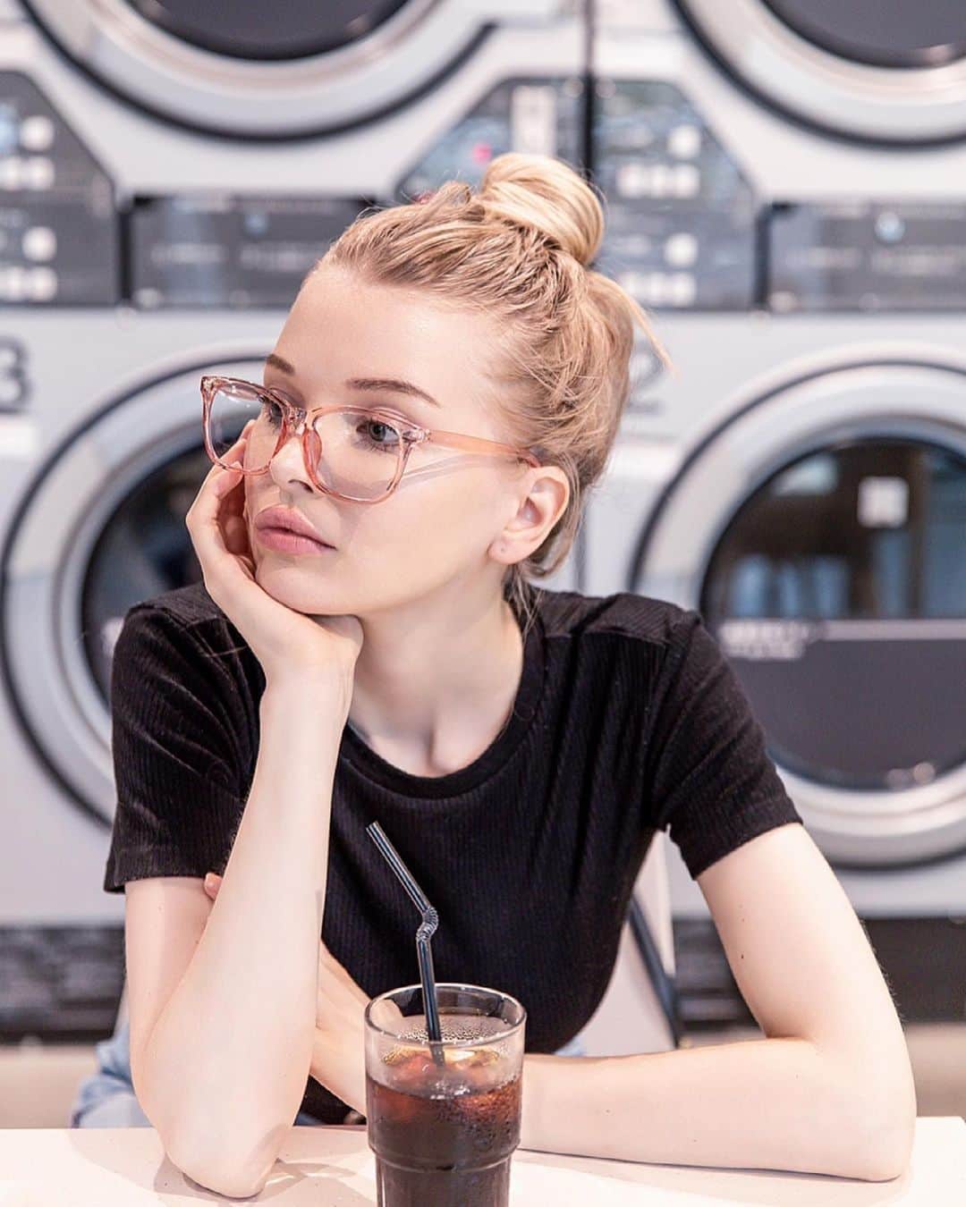 リリ・ヨハンソンのグルメインスタ