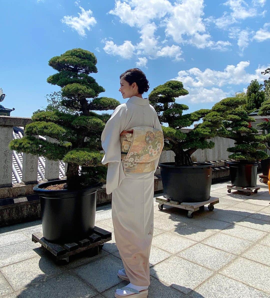 得あゆさんのインスタグラム写真 得あゆinstagram 初宮参りの着物 この着物は富山の実家から お母さんとお姉ちゃんが色々考えて 選んで送ってくれたよ お宮参り お宮参りコーデ 初宮参り 初節句 鯉のぼり 中山寺
