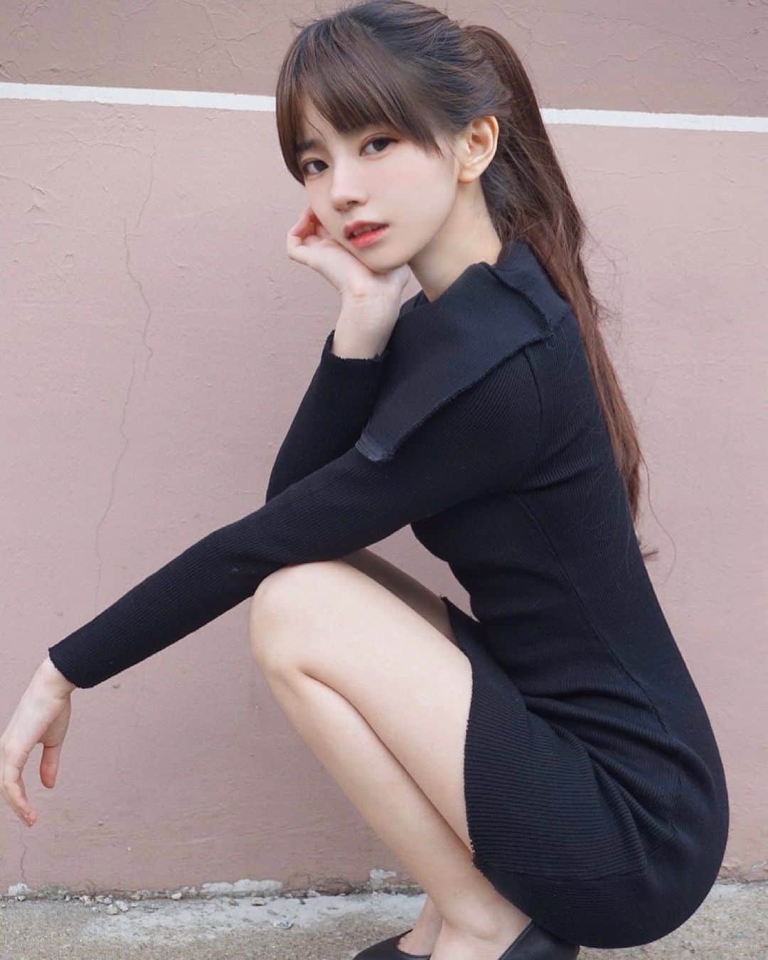 ナ・ヒョンソンのインスタグラム：「🎀+🖤」