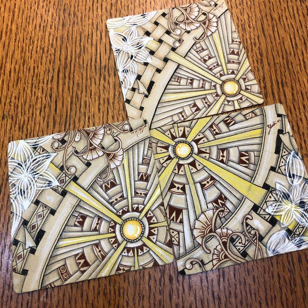 太田雄貴のインスタグラム：「本日のZentangle！」