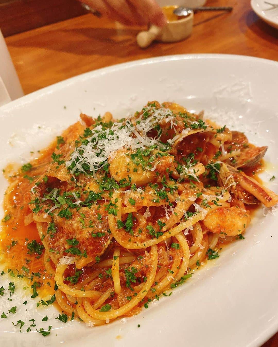 越野矢素子さんのインスタグラム写真 - (越野矢素子Instagram)「イタリアンを早めの夕食で食べて来ました☺️ アンティーブのクワトロフォルマッジは安定の美味しさ😋毎回注文してしまう❤️  @antibes.sinryo」5月17日 1時57分 - loversyaso