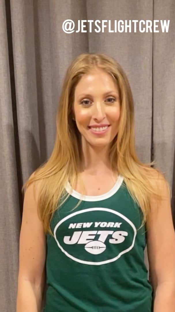 Jets Flight Crewのインスタグラム：「Join JFC Jackie to learn a fun sideline! Remember to tag us in your videos! @jetsflightcrew」