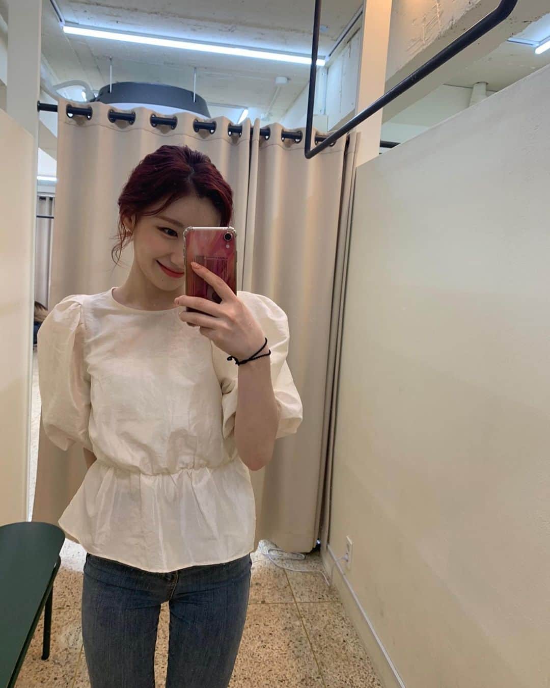 ITZYさんのインスタグラム写真 - (ITZYInstagram)「🤍🤍🤍」5月17日 17時30分 - itzy.all.in.us