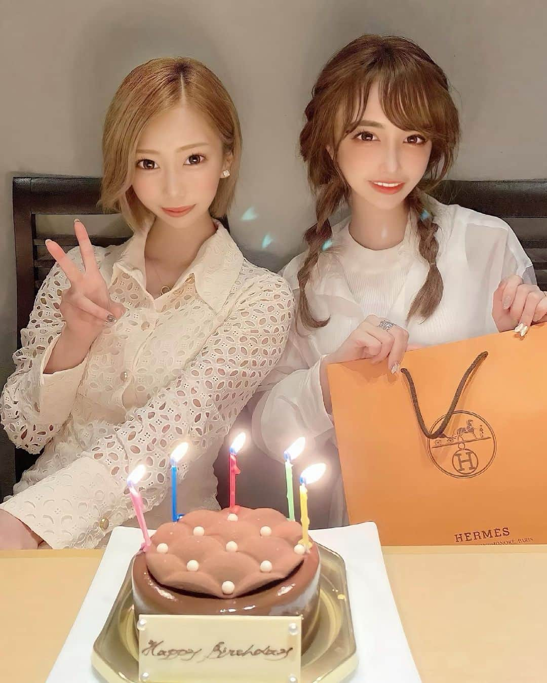 サキ吉さんのインスタグラム写真 - (サキ吉Instagram)「かなちゃんにお誕生日お祝いしてもらった🥺❤️❤️❤️ 昨日は楽しすぎた🥲💓 言葉に表せないくらい楽しくて ここ最近のストレスどっか飛んでった🤣💥 ． #かなちゃんのUlikeが鬼盛れる」5月17日 12時31分 - sakikichi1201