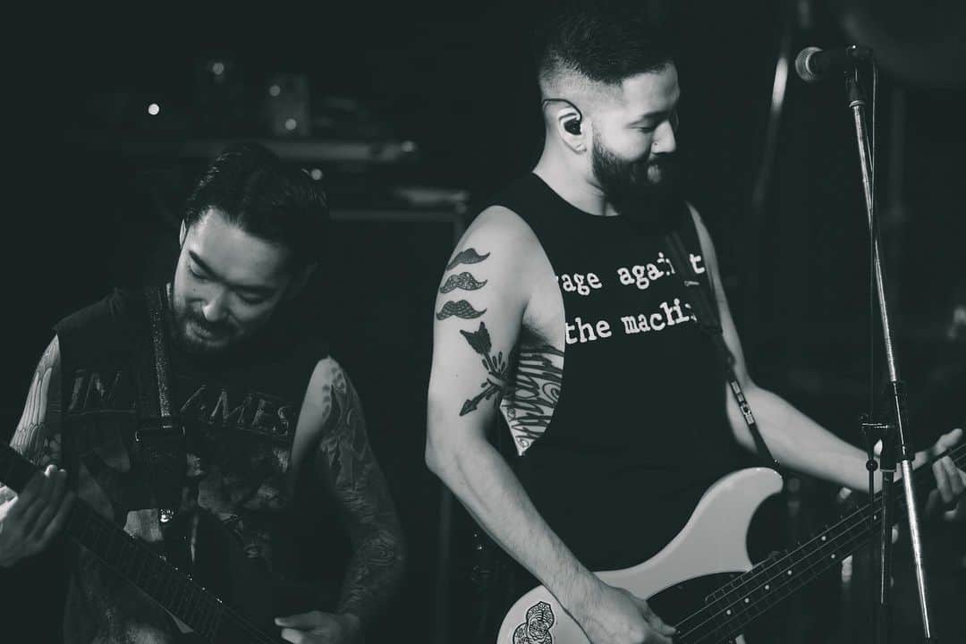 Her Name In Bloodさんのインスタグラム写真 - (Her Name In BloodInstagram)「HEAVY WEIGHT TOUR Day2 We had an amazing time with ya'll! Can't thank enough for you all who came out last night, We love you!  📸 : @litchi_lp」5月17日 13時12分 - hnibband