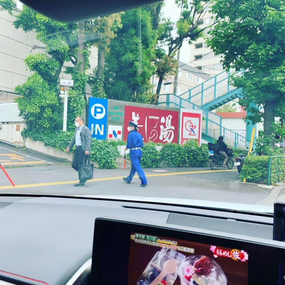 金村義明さんのインスタグラム写真 - (金村義明Instagram)「相模原ゴルフ倶楽部から1時間で高井戸美し湯！サウナ入って汗絞り出して💦水風呂入って 体調万全にして 月曜日MBSラジオリモート生放送！」5月17日 14時21分 - yoshiaki_kanemura