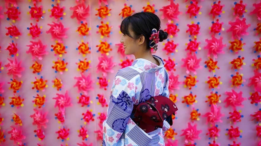 吉田有希さんのインスタグラム写真 - (吉田有希Instagram)「浅草デート⛩💕 #tokyo #asakusa #sensojitemple #kimono  #traditional」4月23日 16時31分 - yuuki329_h