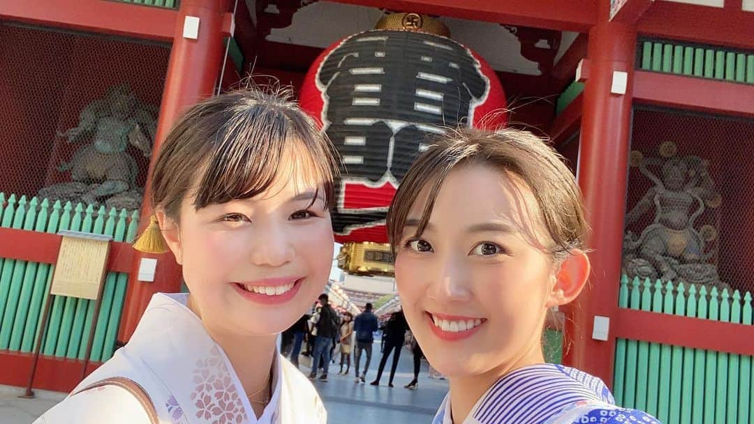 吉田有希のインスタグラム：「浅草デート⛩💕 #tokyo #asakusa #sensojitemple #kimono  #traditional」