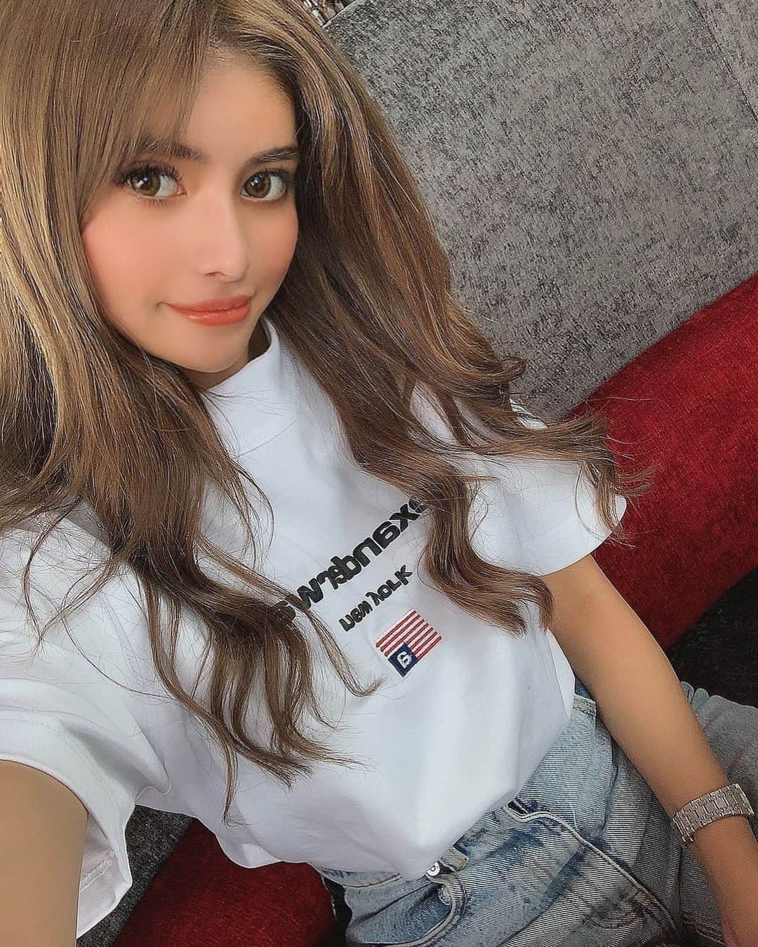 KIKOのインスタグラム：「🥱🧡🧡🧡」