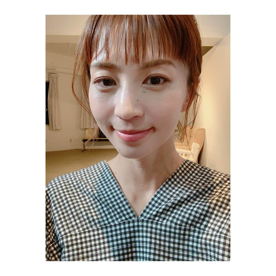 安田美沙子さんのインスタグラム写真 - (安田美沙子Instagram)「昨日は、インスタライブのご視聴ありがとうございました☺️❤️ 今日はお知らせが沢山あります！  2枚目 YouTube @みさことさりHOME 20時公開になります！ @_____sari のおすすめプチプラです✨  3枚目 YouTube 安田美沙子です。 昨日公開しました！ @tokui_yoshimi  さんドッキリの感想です✨  4枚目 楽天グルメのサイトにて、コメントが掲載されています✨ 美味しいものを、沢山試食させて頂き、幸せな時間でした😋 @rgourmet_official   ぜひ色々ご覧ください❤️  #youtube #rgourmet  #楽天グルメマガジン #安田美沙子です。 #みさことさり #お仕事　#お知らせ」4月23日 19時54分 - yasuda_misako