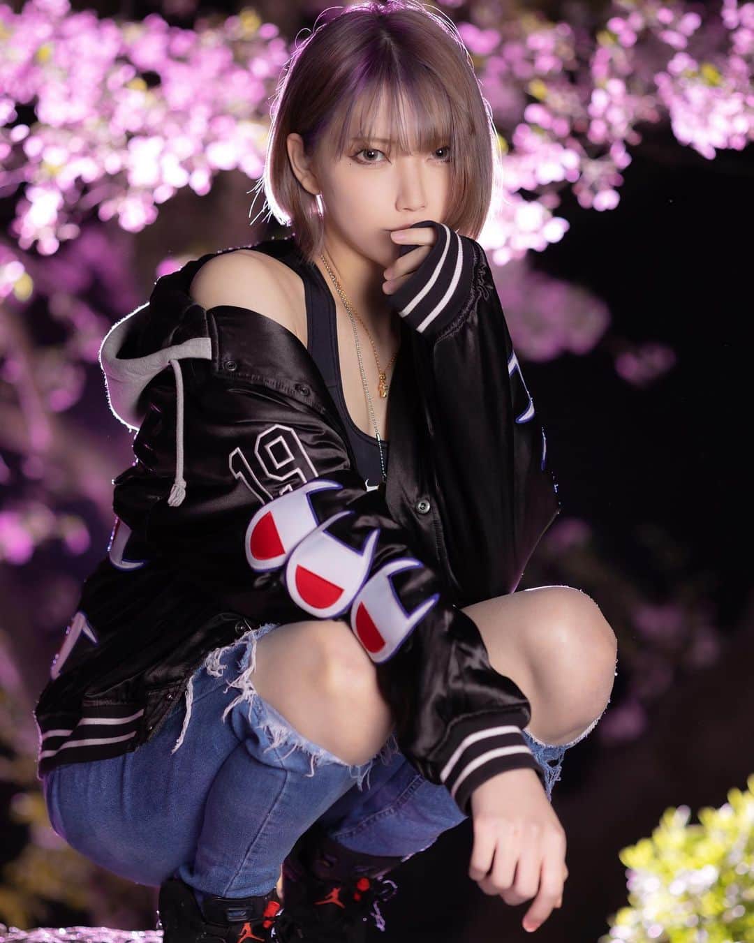 ぽにょ皇子のインスタグラム：「벚꽃🌸 .  #japanesegirl #portrait  #モデル #撮影会モデル #被写体 #コスプレ #cosplay  #cosplaygirl  #グラビア #ショートカット #dj #舌ピ #コスプレイヤー」
