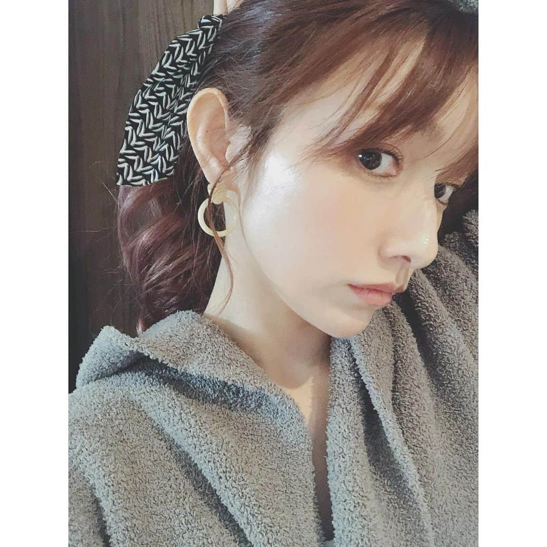 後藤真希さんのインスタグラム写真 - (後藤真希Instagram)「このタイプのヘアアクセ最近お気に入り！  #ヘアゴム #ヘアアクセ #ポニーテール」4月23日 20時52分 - goto_maki923