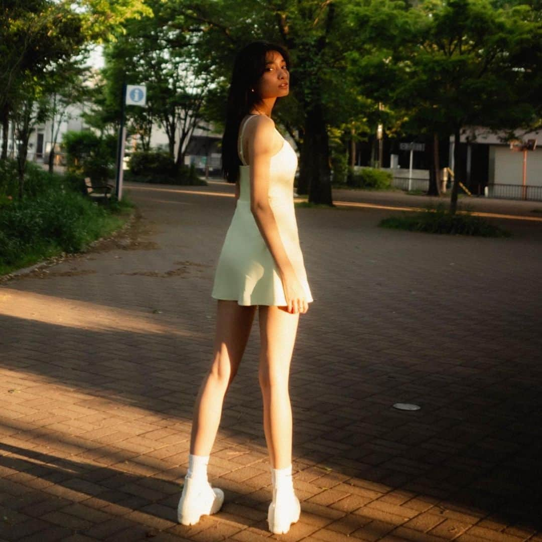 遠藤さくらさんのインスタグラム写真 - (遠藤さくらInstagram)「the one time I wear a dress.... I get 10 mosquito bites☺️」4月24日 9時58分 - offi.sakura