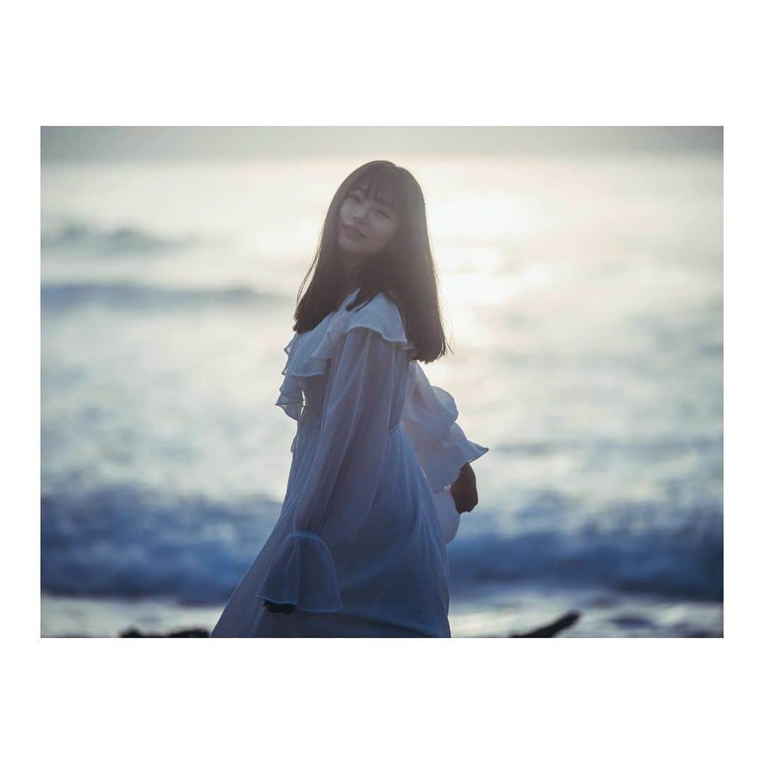 長谷川かすみのインスタグラム：「おはよう。 朝の澄んだ空気って、なんだか好きだな…😌」